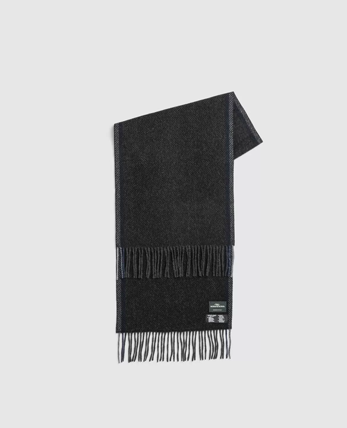 Online Rodd & Gunn Charlton Scarf Onyx