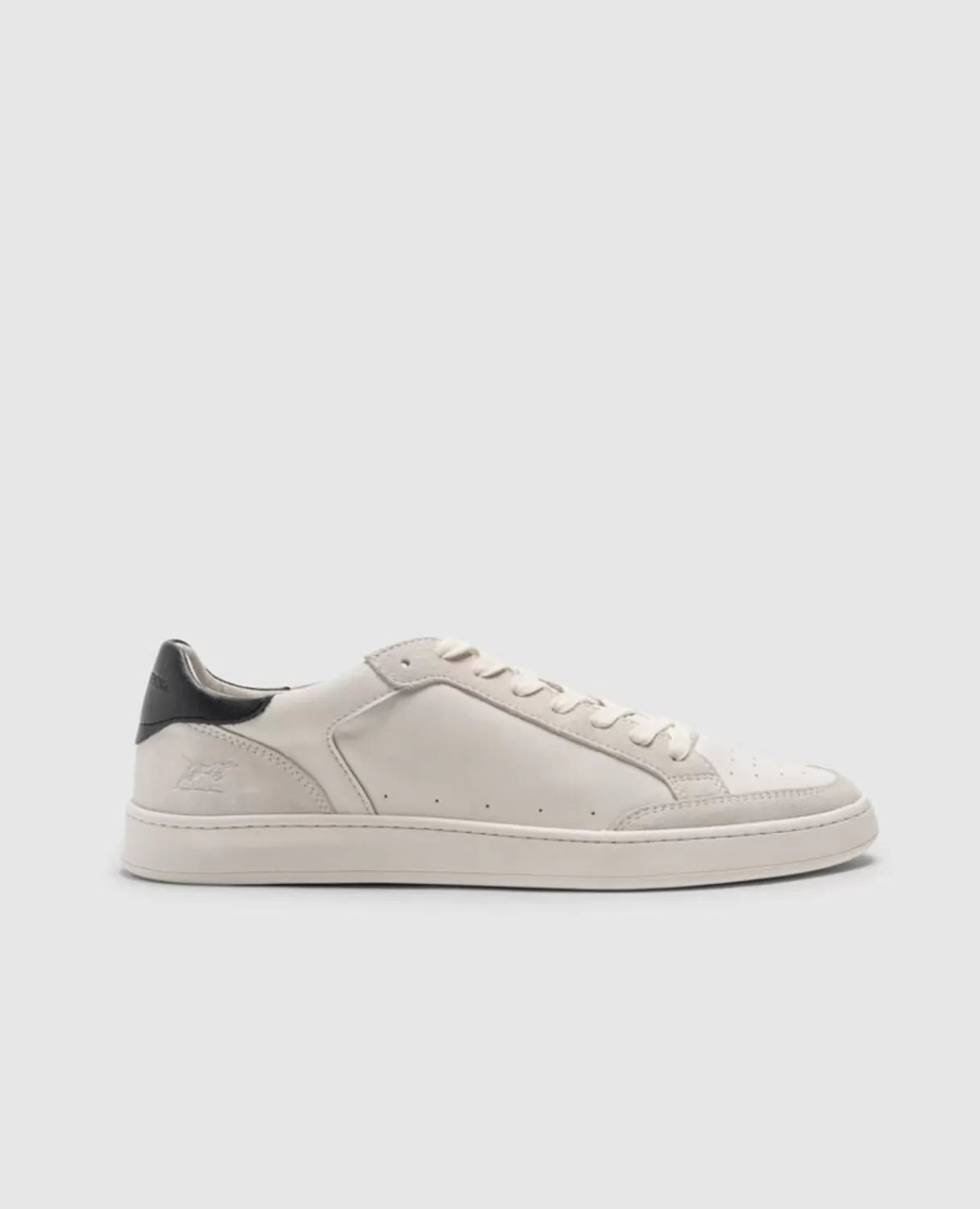 Hot Rodd & Gunn Sussex Street Sneaker Chalk